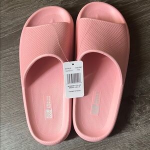 32 Degrees Light Pink Slide Sandals